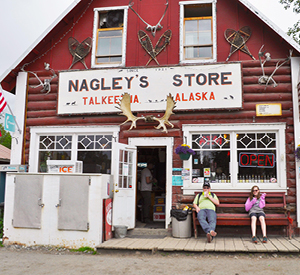 Photo of a store in Talkeetna.